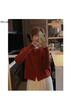 titivate【复活款 绝色】冬季复古短款毛针织羊绒开衫女2021麻花毛衣