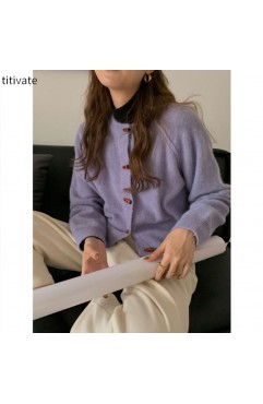 titivate牛角扣毛衣女装冬季2021小众上衣
